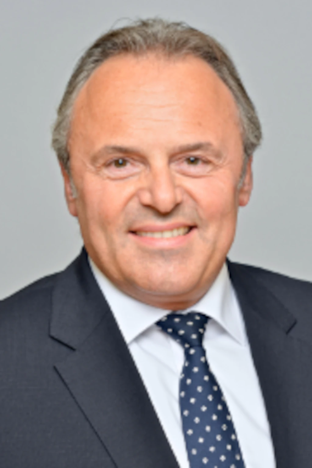 Consul Général Dr Erik Jakob